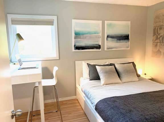 Tree Top 1BR: Walk to Creekside Gondola, Lake & Shops.