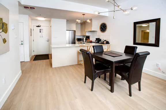 Upper Vill 1BR: 2 Min Walk to Gondola, Steps to Everything!