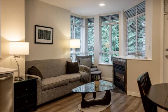 Cozy Whistler Village 1BR: Walk to Everything! Sleeps 4
